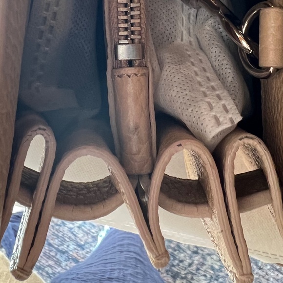 Saint Laurent Sac De Jour Tote-100% Authentic and Wonderful Condition - Picture 13 of 13